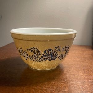 Pyrex speckled homestead #401 750ml